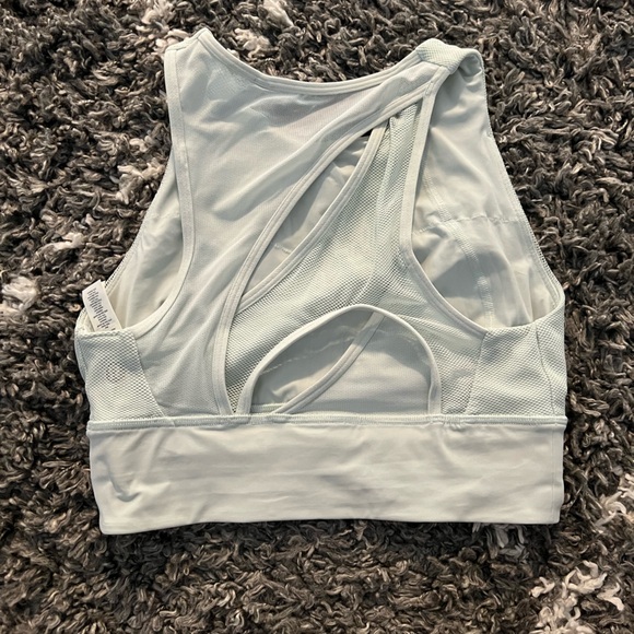 lululemon athletica Light Blue Sports Bra - Picture 2 of 2